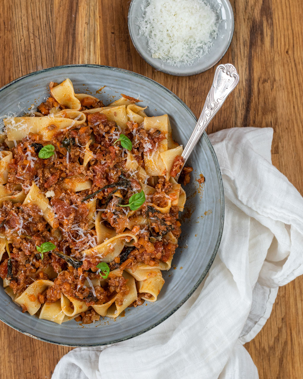 Pasta bolonyesa amb moooolta verdura