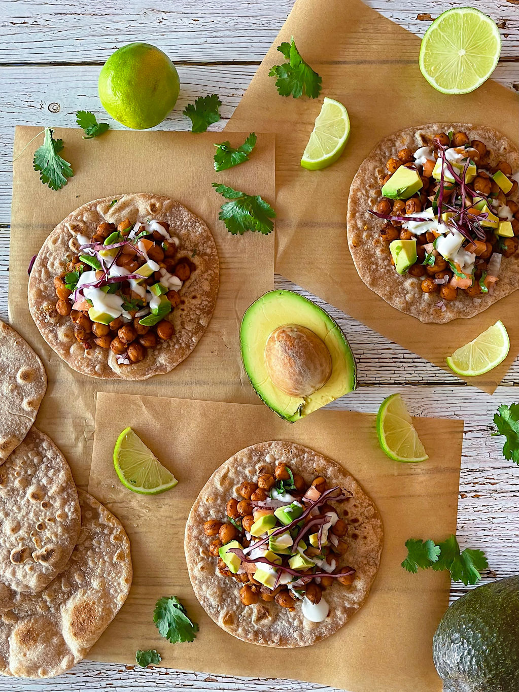 Tacos d'espelta amb cigrons especiats