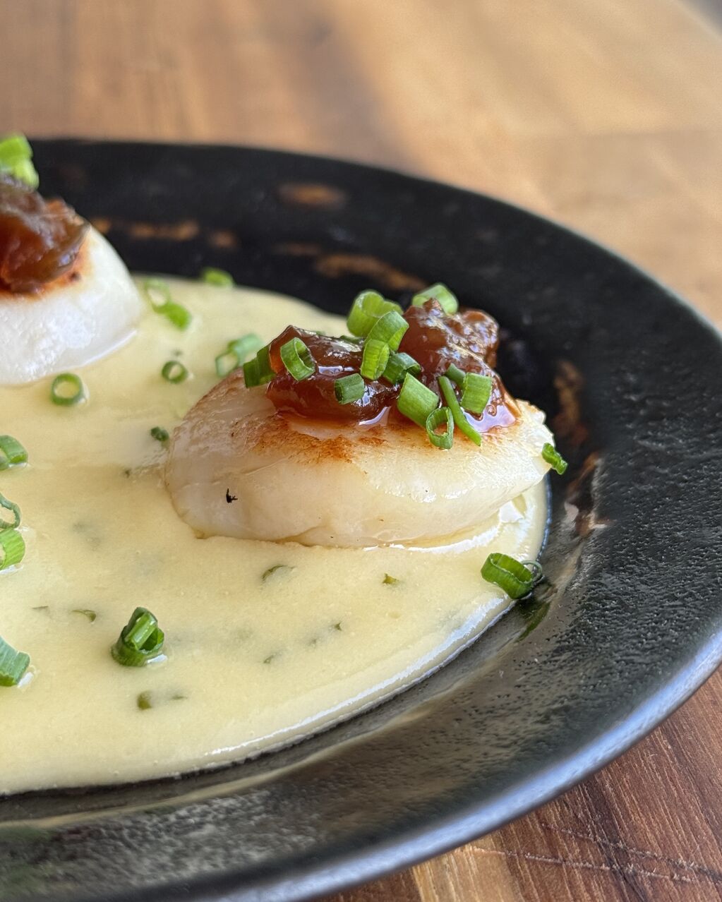 Vieires amb salsa de mantega i llimona